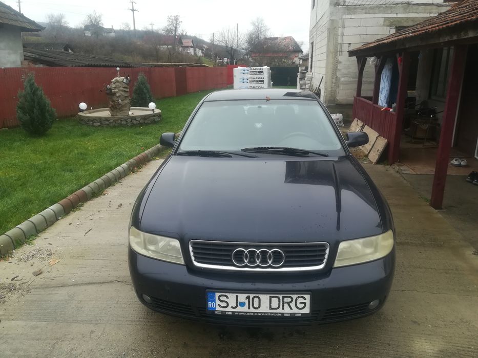 AUDI A4 2001 — imagine 2