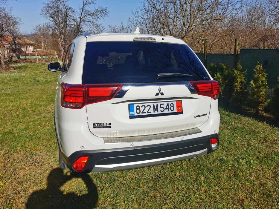 Mitsubishi Outlander 2.0i, газ, автомат, 2017, 4*4