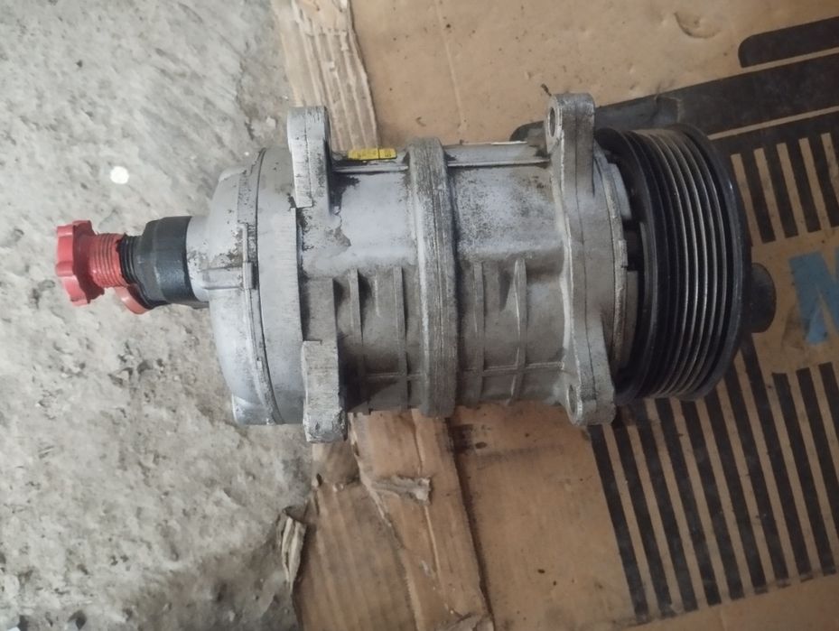 Компрессор с будки холодильника, рефрижератор Daf