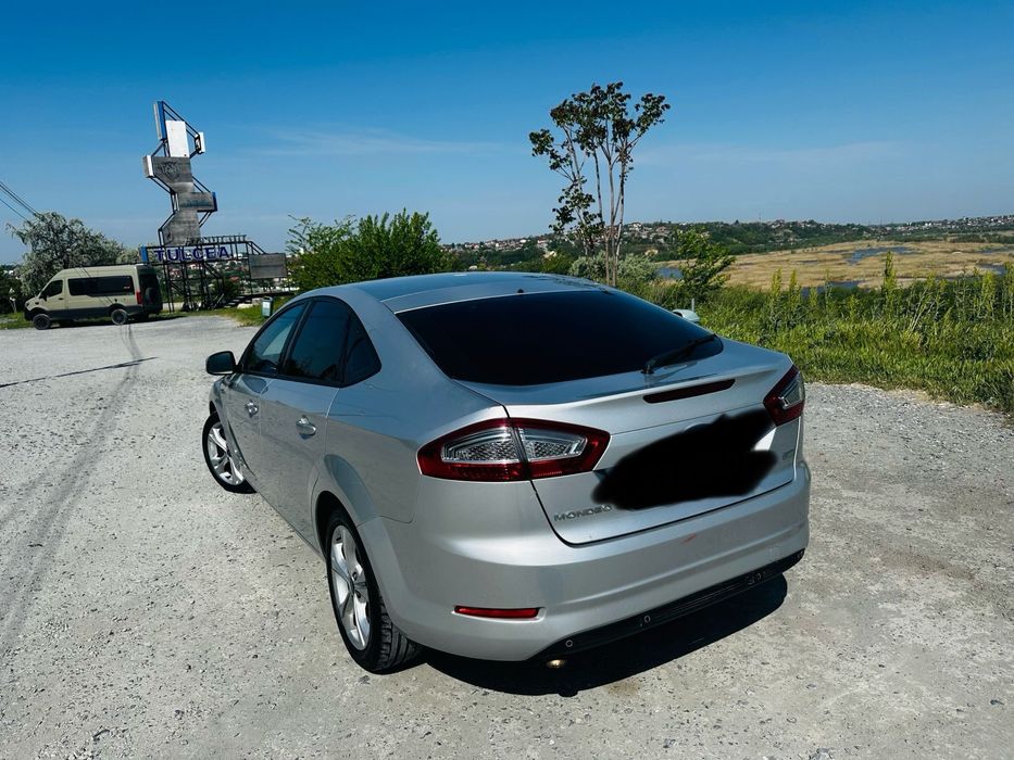 Vand Ford Mondeo