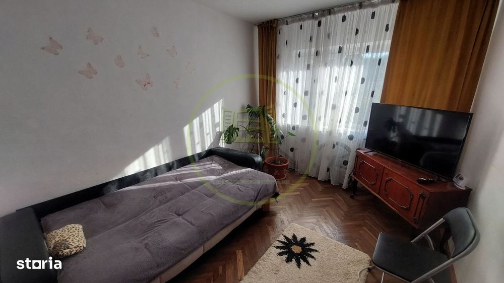 Apartament 3 camere, decomandat, parter, cartierul 1 Mai, zona Pelenda