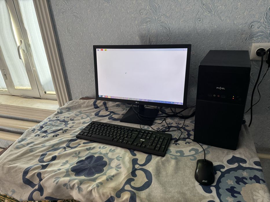 Кампютер сатылады