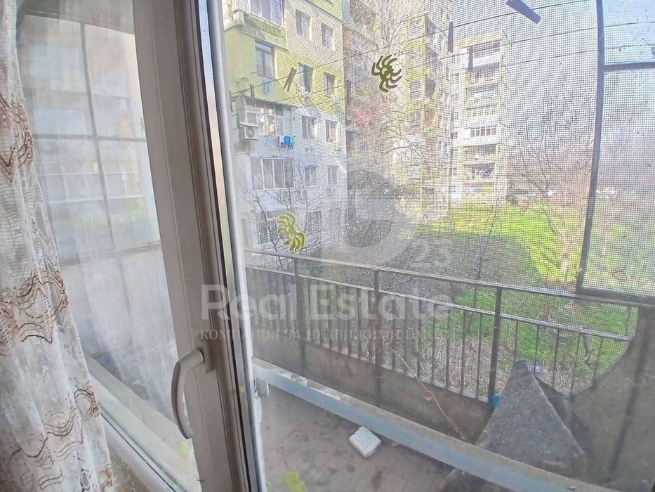 Продава се Тристаен апартамент в Пловдив, Тракия - 69 кв.м за 835 €/кв.м - Снимка #9