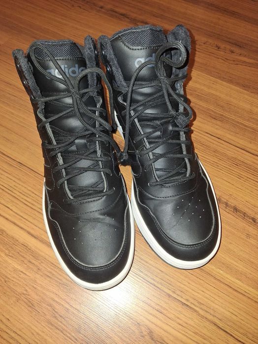 Кецове Adidas черни