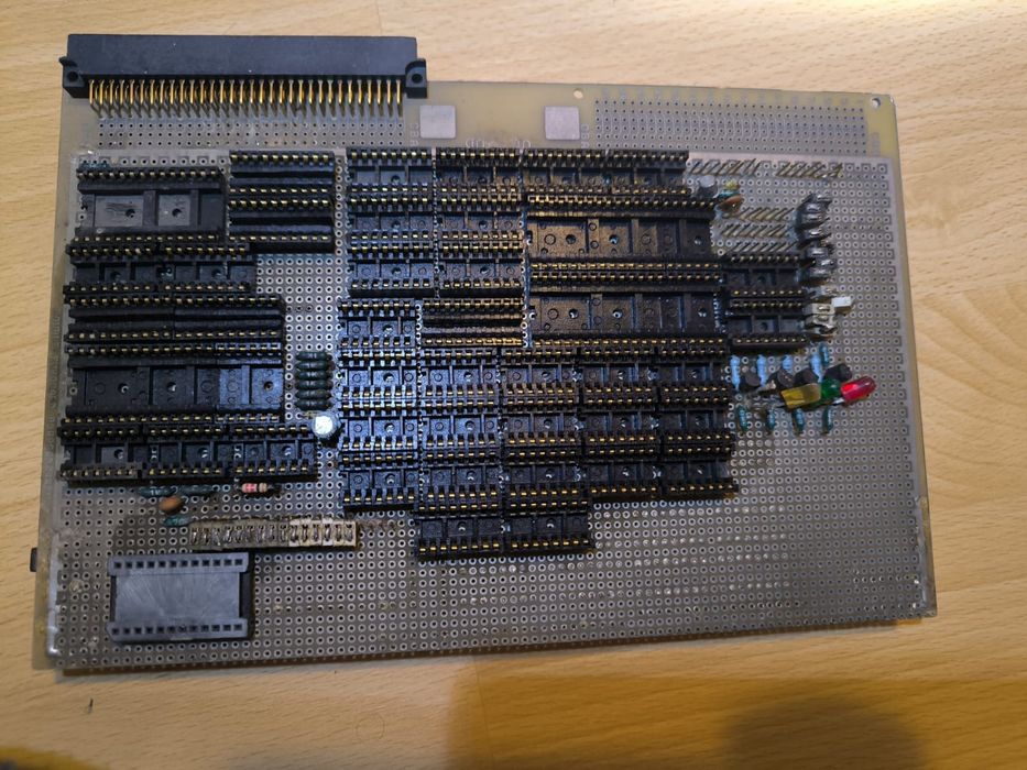 Vind componente vechi