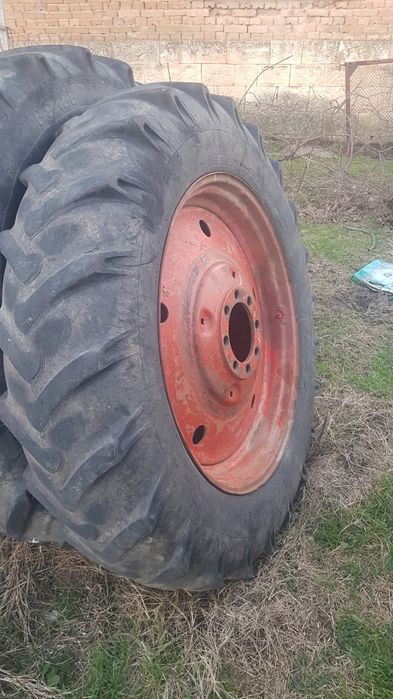 Джанти с гуми за Юмз или Болгар