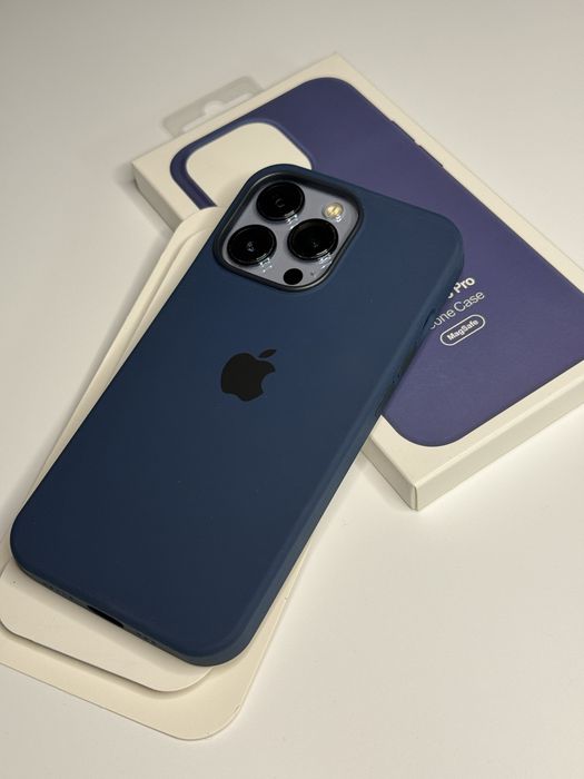  Силиконов калъф Apple за iPhone 16 | 17  | 17 AIR PRO и 17 PRO MAX