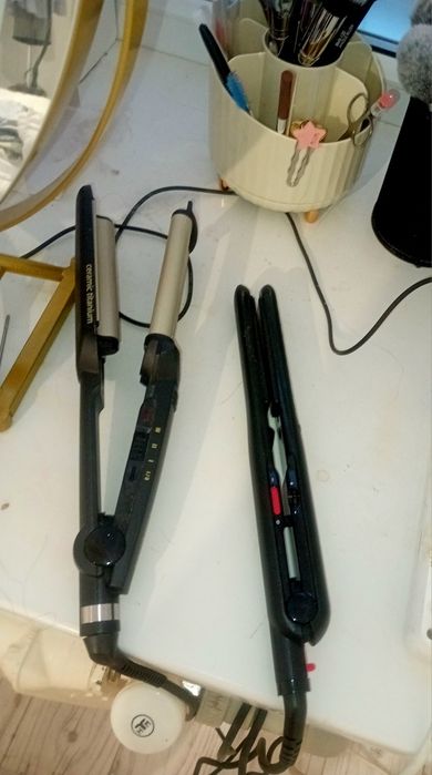 Утюжок с ионизацией Карл Лэджерфилд