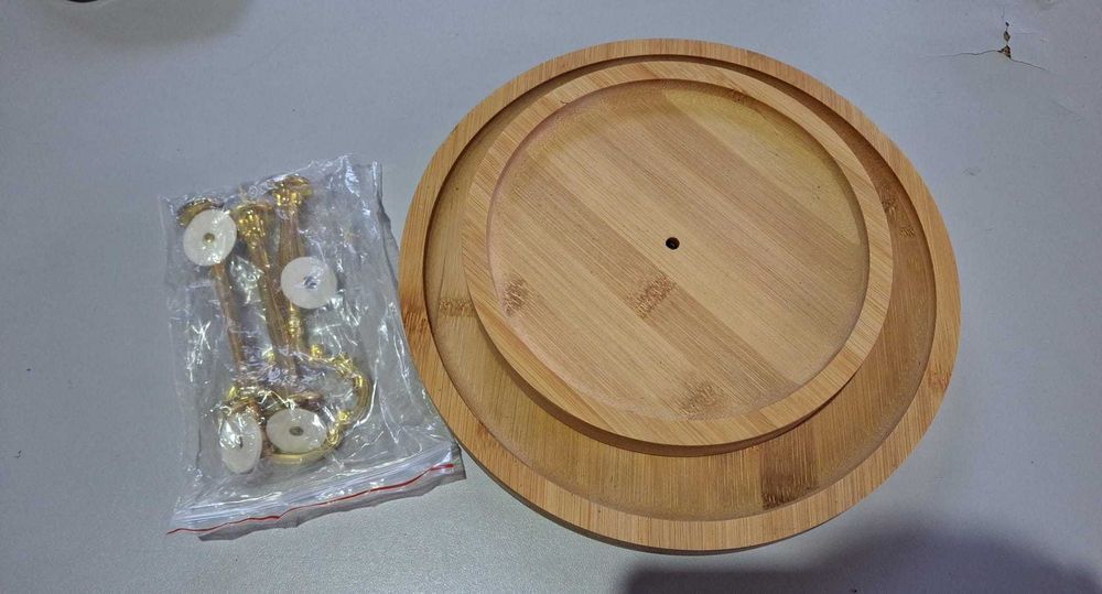 Suport prajituri Foodworx Premium, 2 etaje, bambus