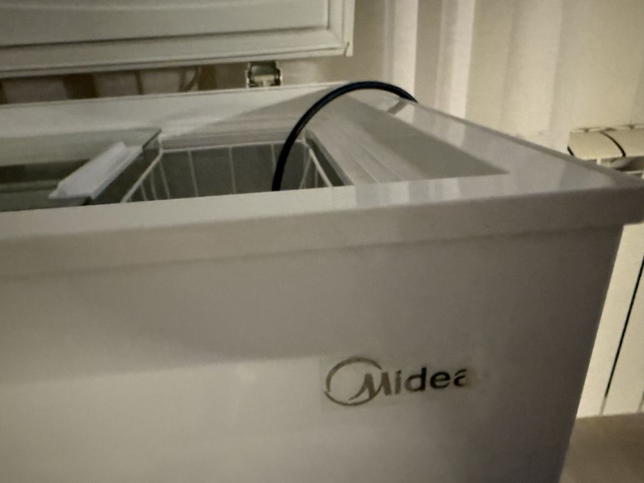 Продам морозильник в отличном состоянии