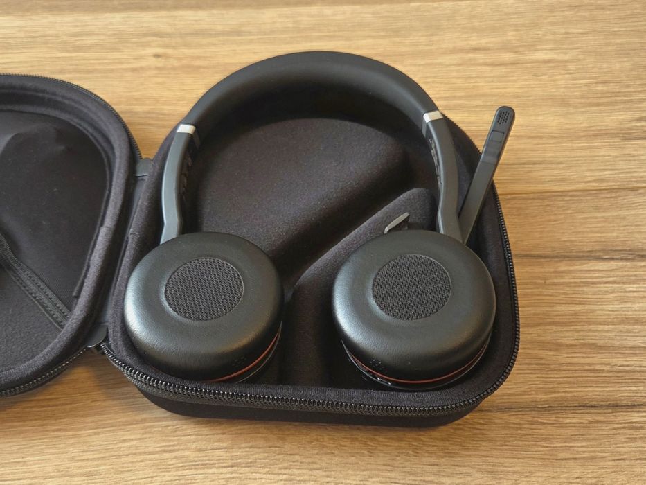 Casti Jabra Evolve 75, aproape noi