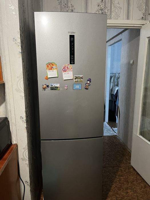 Продам холодильник в отличном состояний