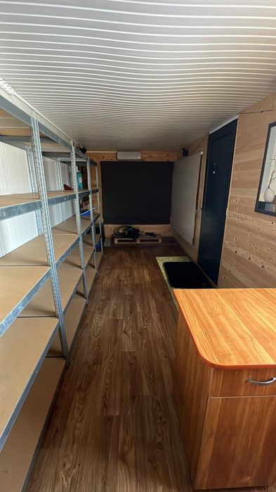 Inchiriez spatiu / Inchiriez container