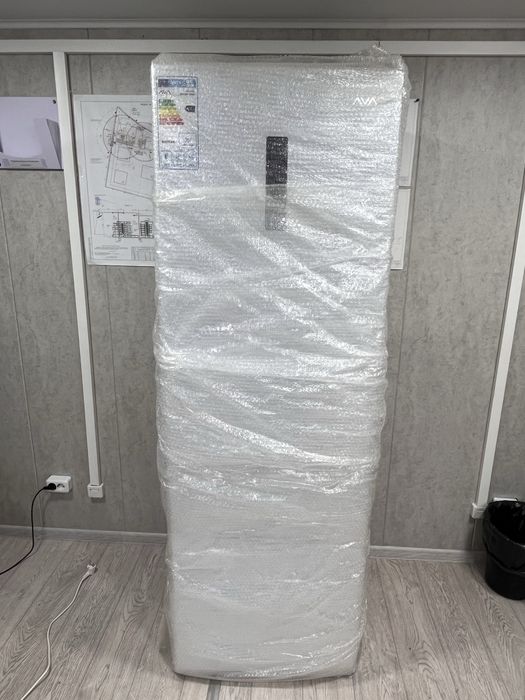 Холодильник новый