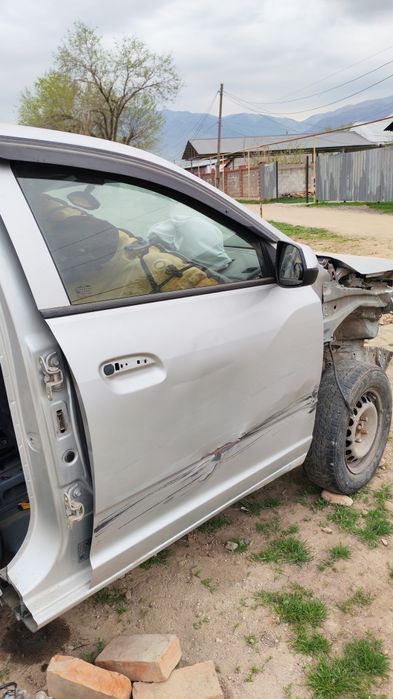 Шевроле кобальт по запчастям