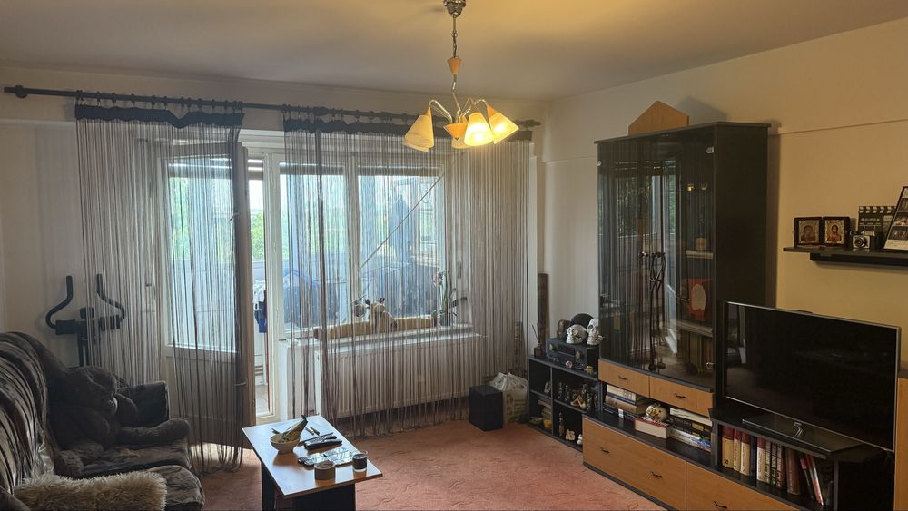 Apartament Samantha etaj intermediar - str. Calimanesti Polivalenta