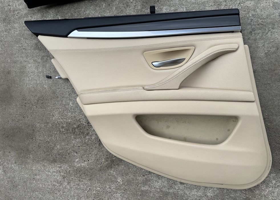 Fete usi BMW Seria 5 F10 F11, Perdelute