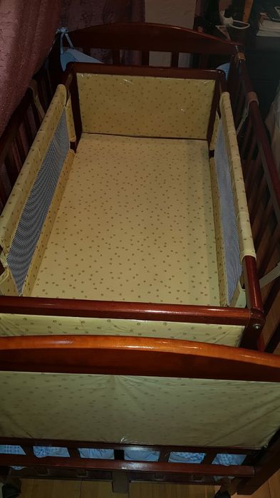 Кроватка детская
