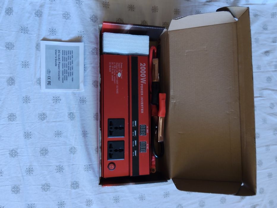 Vând invertor power inverter 2000w , folosit o singură dată