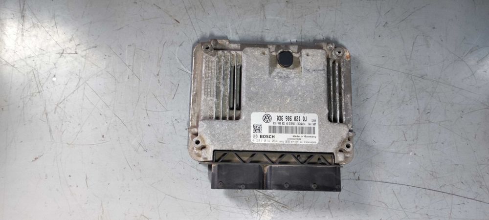 ECU volkswagen vw golf 5 break 1.9 BLS cod 03G906021QJ