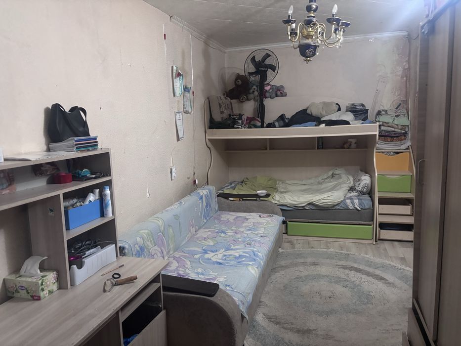 Продам диван двух спальный