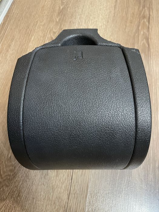 Задний подстаканник hummer h3