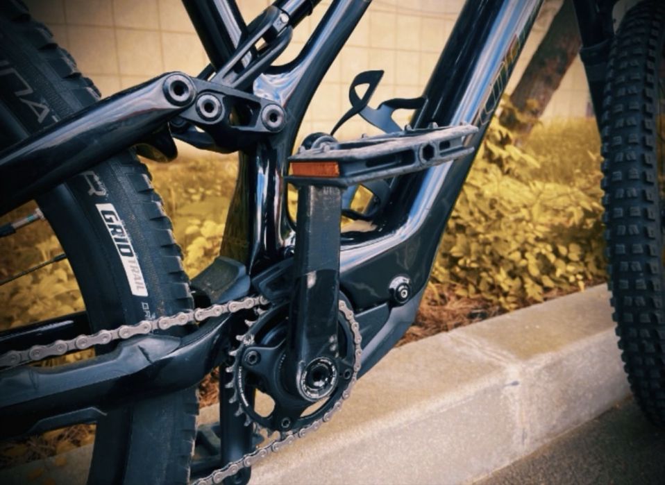 Specialized turbo levo SL carbon.