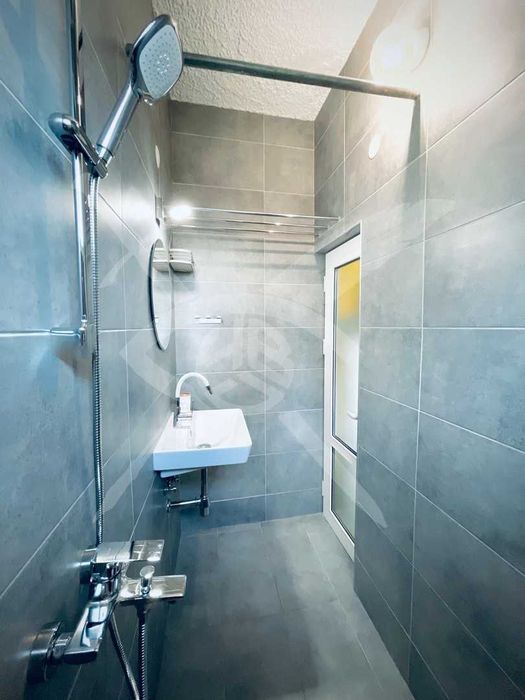 Дава се под наем Двустаен апартамент в София, Център - 60 кв.м за 648.21 € - Снимка #11