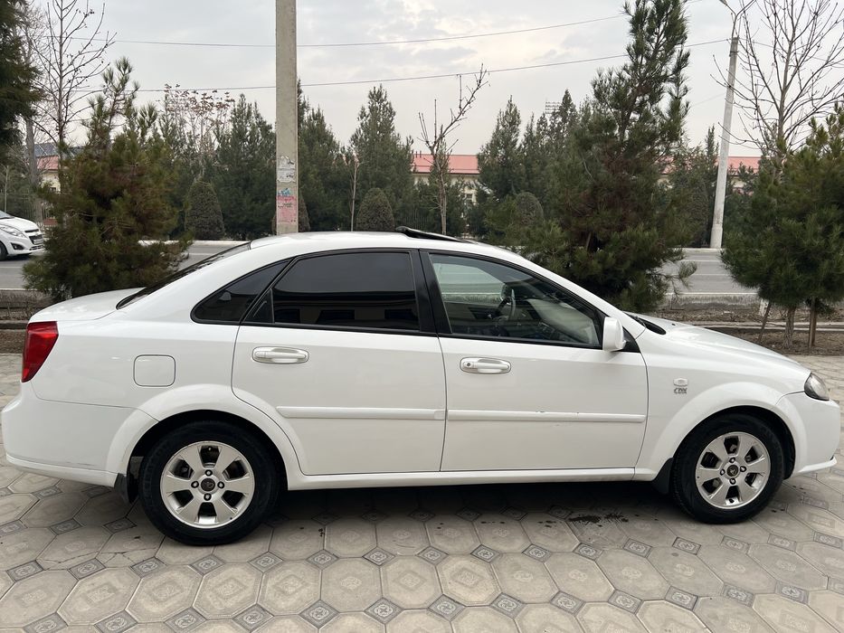 тинник холатда жентра сотилади