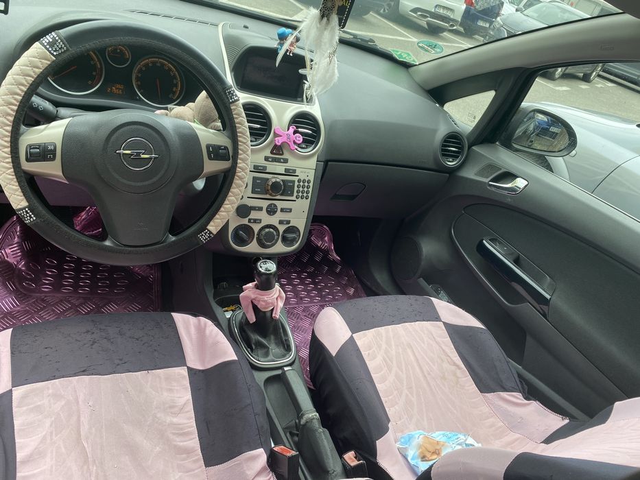Vand Opel Corsa D coupe