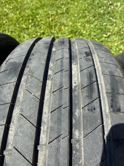 Anvelope vara noi Goodyear 235/45R18 98Y XL DOT4225 Eagle Asymmetric 6