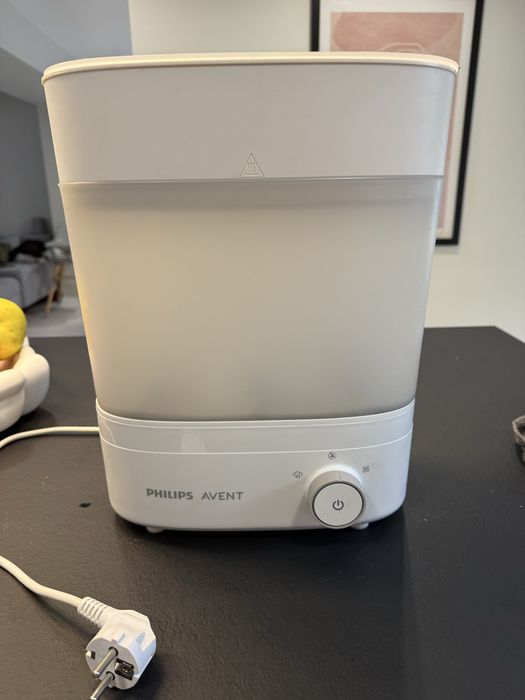 Стерилизатор за шишета с изсушаване Philips Premium