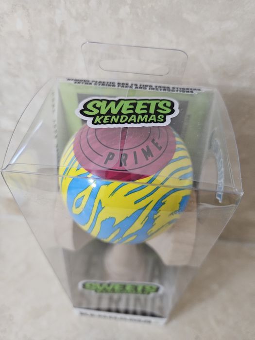 Kendama Sweets Prime Split 2.0 CMYK, nou (doar curier)