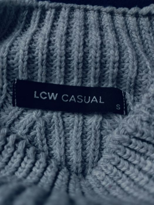 Продам кофту теплую