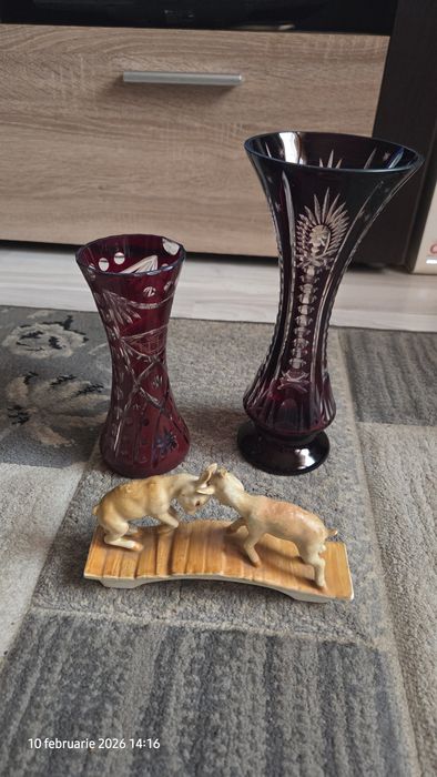 Vaze rubin de vanzare