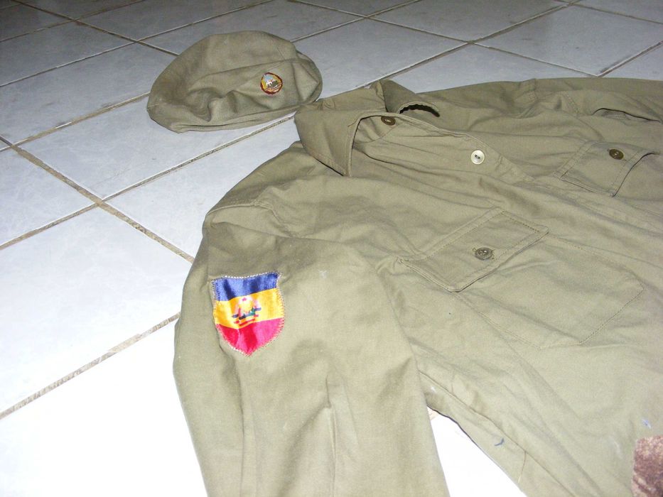 Ținută  gărzi patriotice R.S.R. (cod 105)