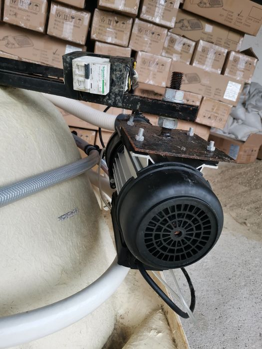 Cadă hidromasaj asimetrica