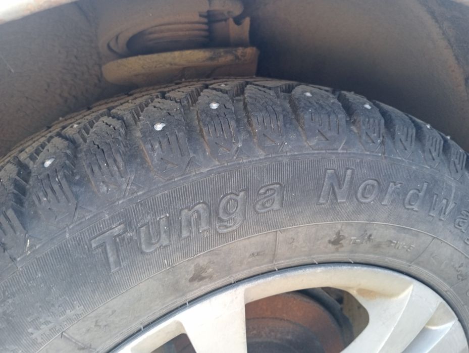 Продам 4 комплекта