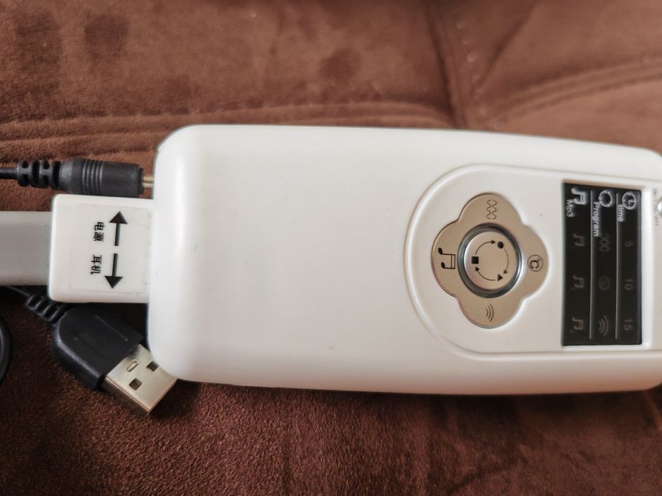 Продавам система за масаж на глава