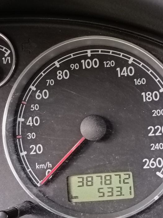 VOLKSWAGEN Passat 2003 — imagine 4