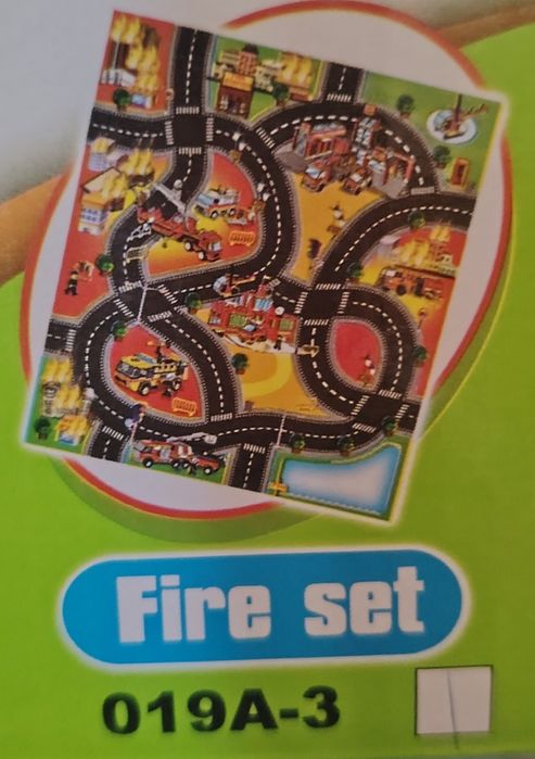 Детски килим за игра