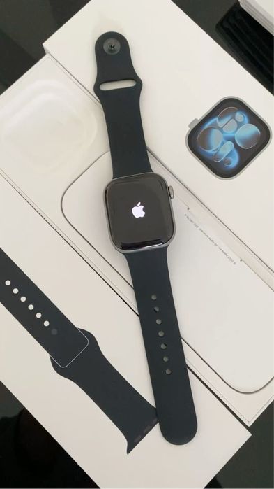 Продам Apple Watch