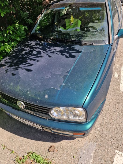 VOLKSWAGEN Golf 1996