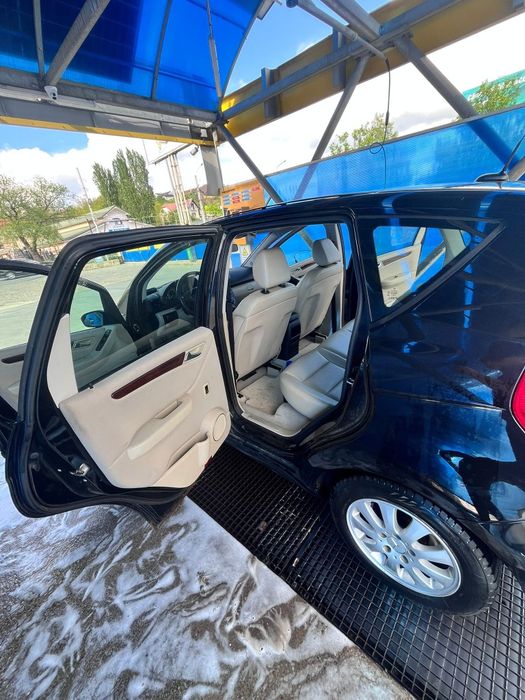 Vând sau schimb      Mercedes-Benz A-Class W169 A150 1.5 Benzină – 2006.  ÎNTREȚINUT