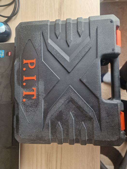 Шуруповерт P.i T ( p31027)