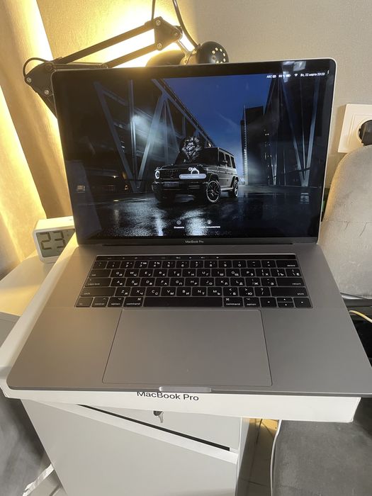 Продам MacBook Pro-15 16 gb ,7i