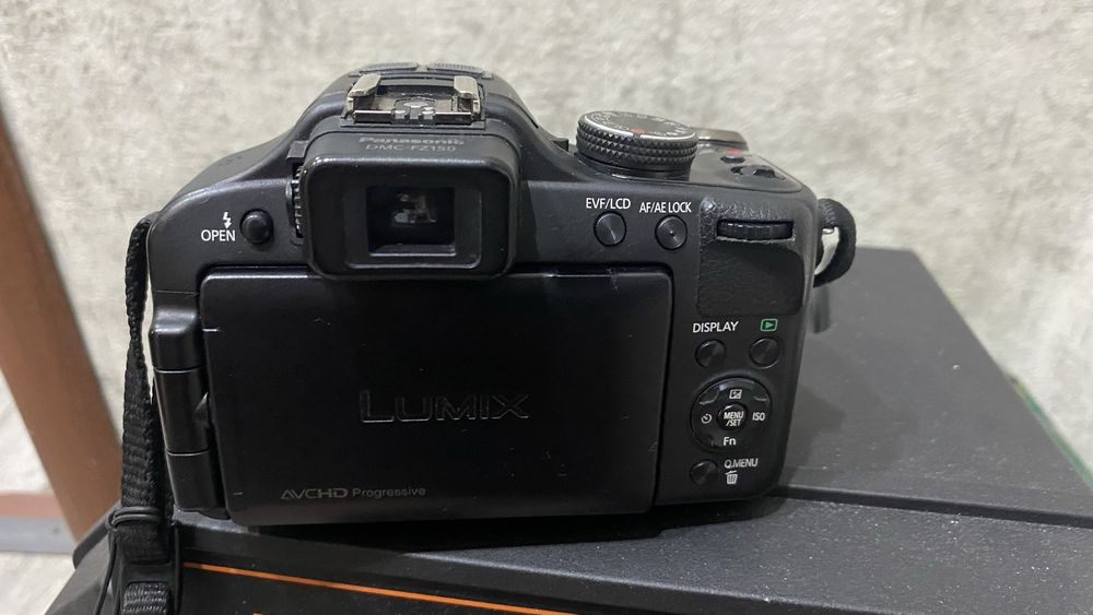 Продам отличный фотоаппарат