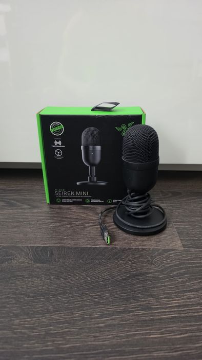 Microfon Gaming RAZER Seiren Mini