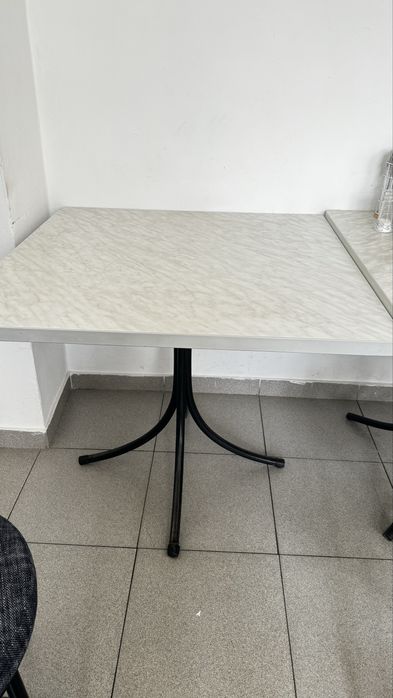 Стол для кухни,для кафе