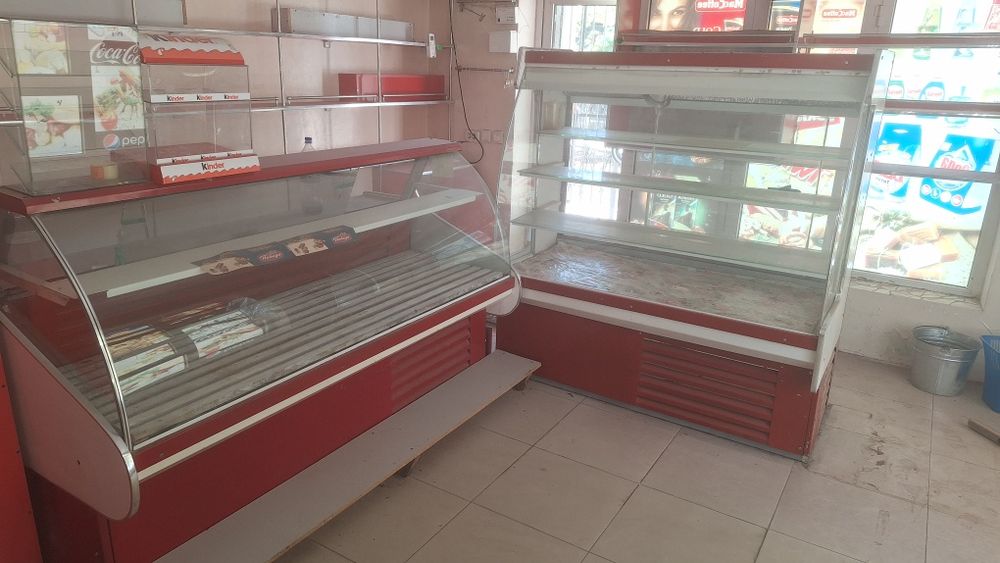 Холодилник витрина срочная сотилади